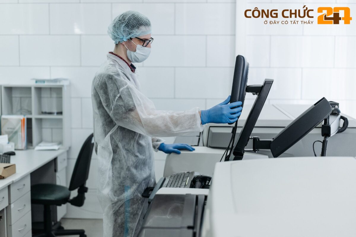 Nhiệm vụ của Nhân viên thiết bị, thí nghiệm