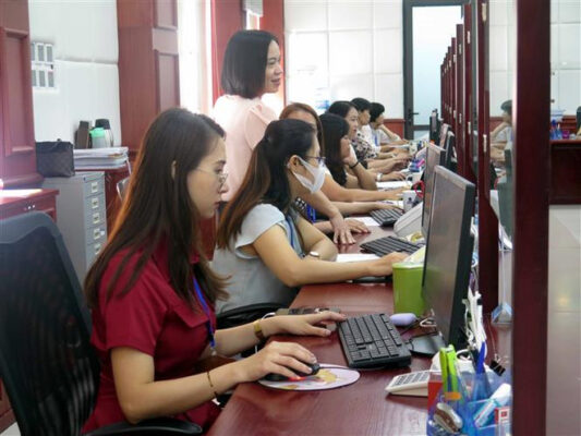 Những cơ chế được sử dụng để giữ chân người tài trong khu vực công