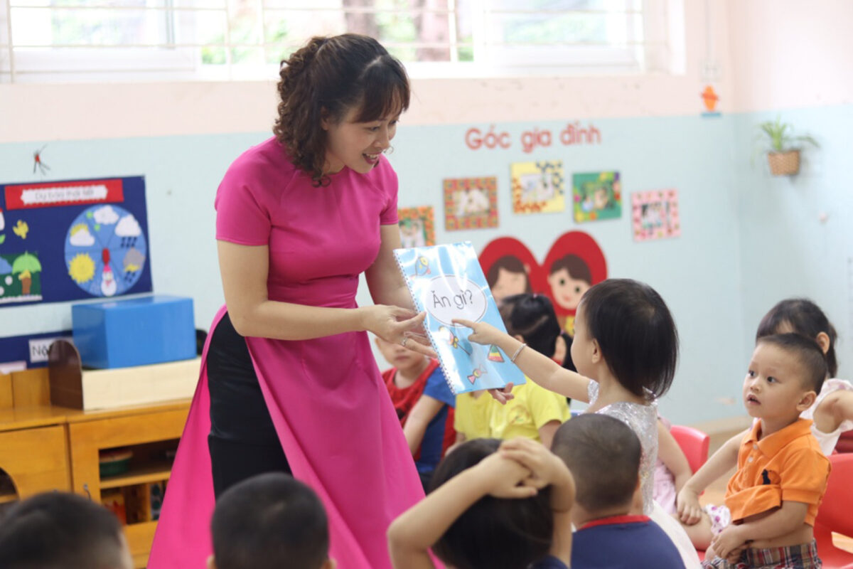 Kỹ năng xử lý tình huống sư phạm mầm non
