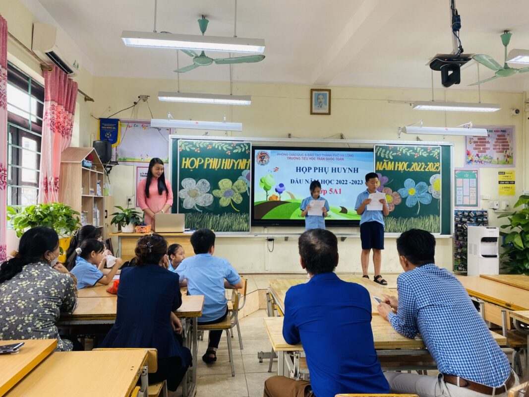 Tình huống giáo viên với phụ huynh