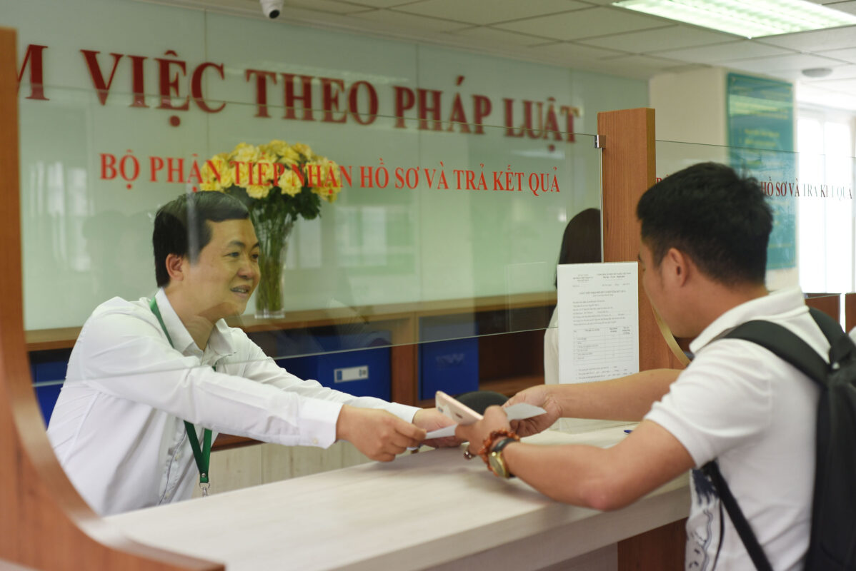 Cán bộ công chức 2025