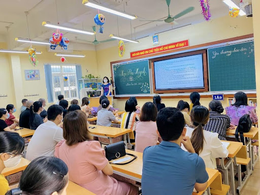 Xử lý tình huống giữa giáo viên với phụ huynh