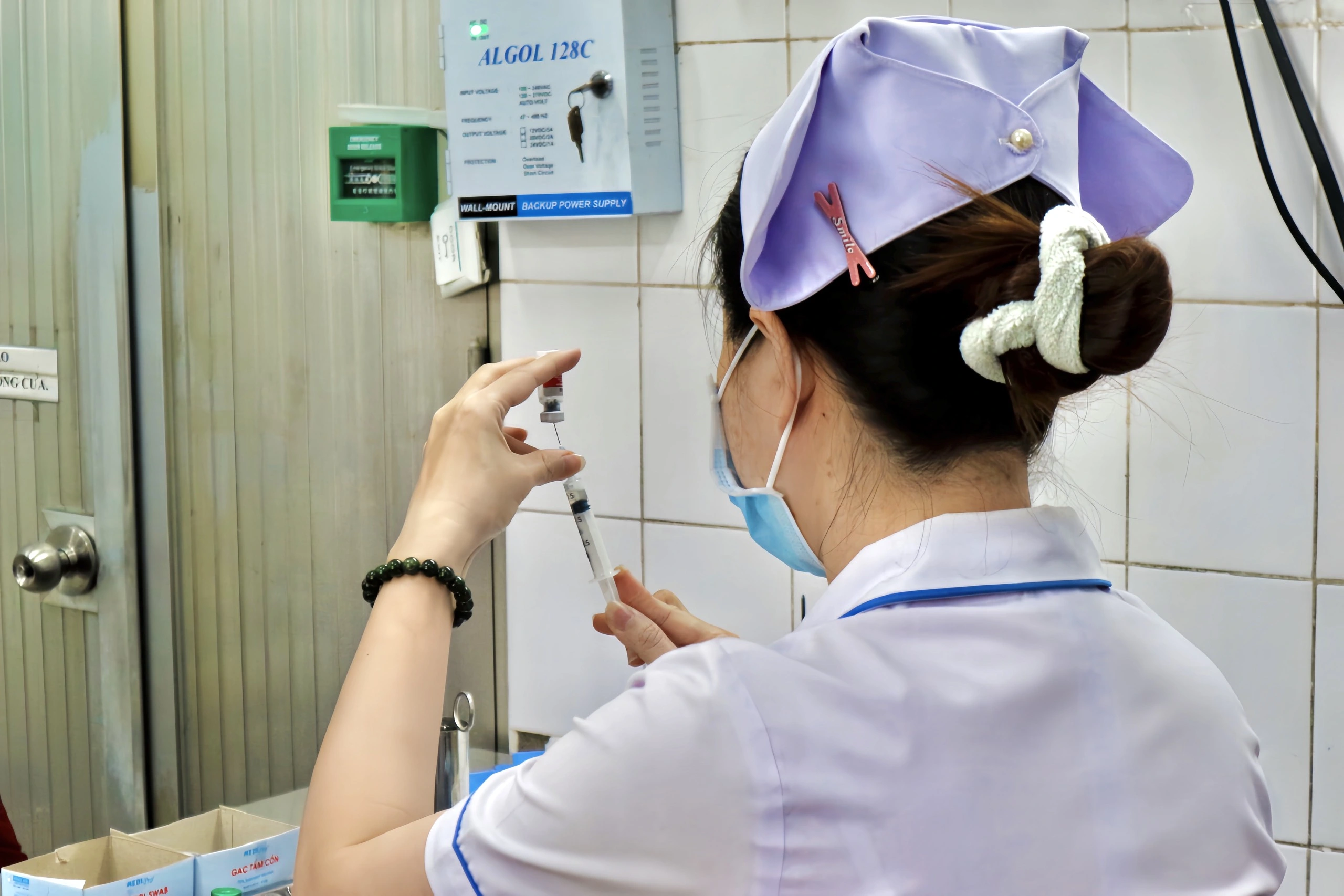 Lộ trình phát triển nghề nghiệp của viên chức y tế